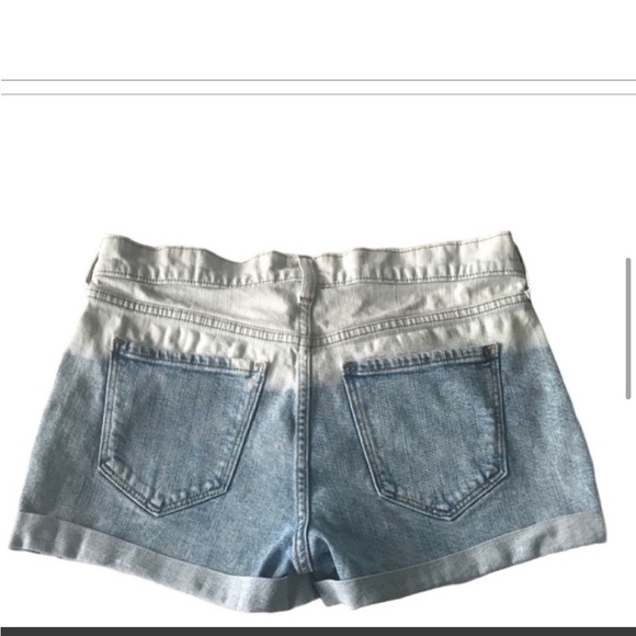 3/$35 Old Navy Boyfriend denim shorts Excellent condition Length 10.5”,waist 15” - Picture 2 of 2